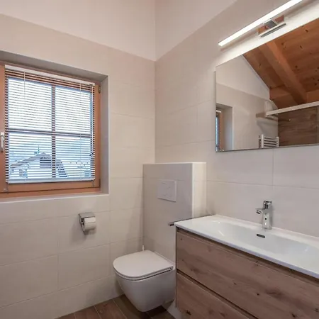 Charming Detached In Holiday home *