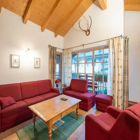 Charming Detached In * Wald im Pinzgau