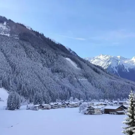 Charming Detached In Ferienhaus Wald im Pinzgau